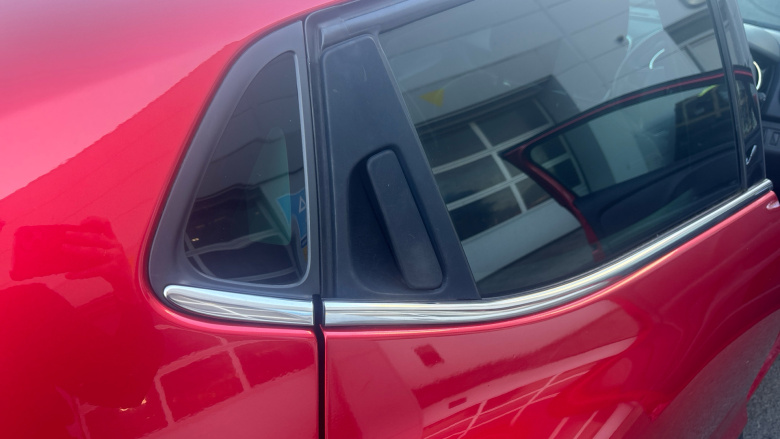 Renault Clio 0.9 TCE 90 Iconic 5dr Petrol Hatchback